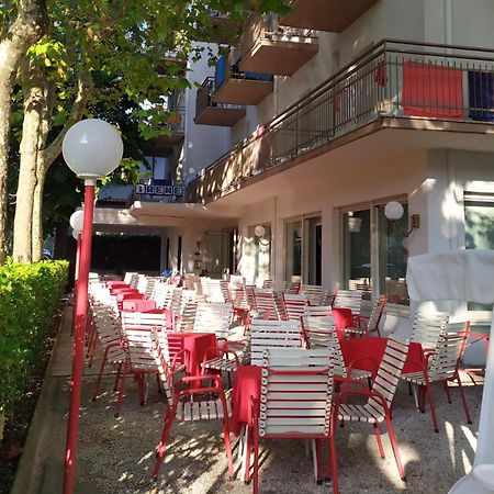 Hotel Irene Riccione Dış mekan fotoğraf